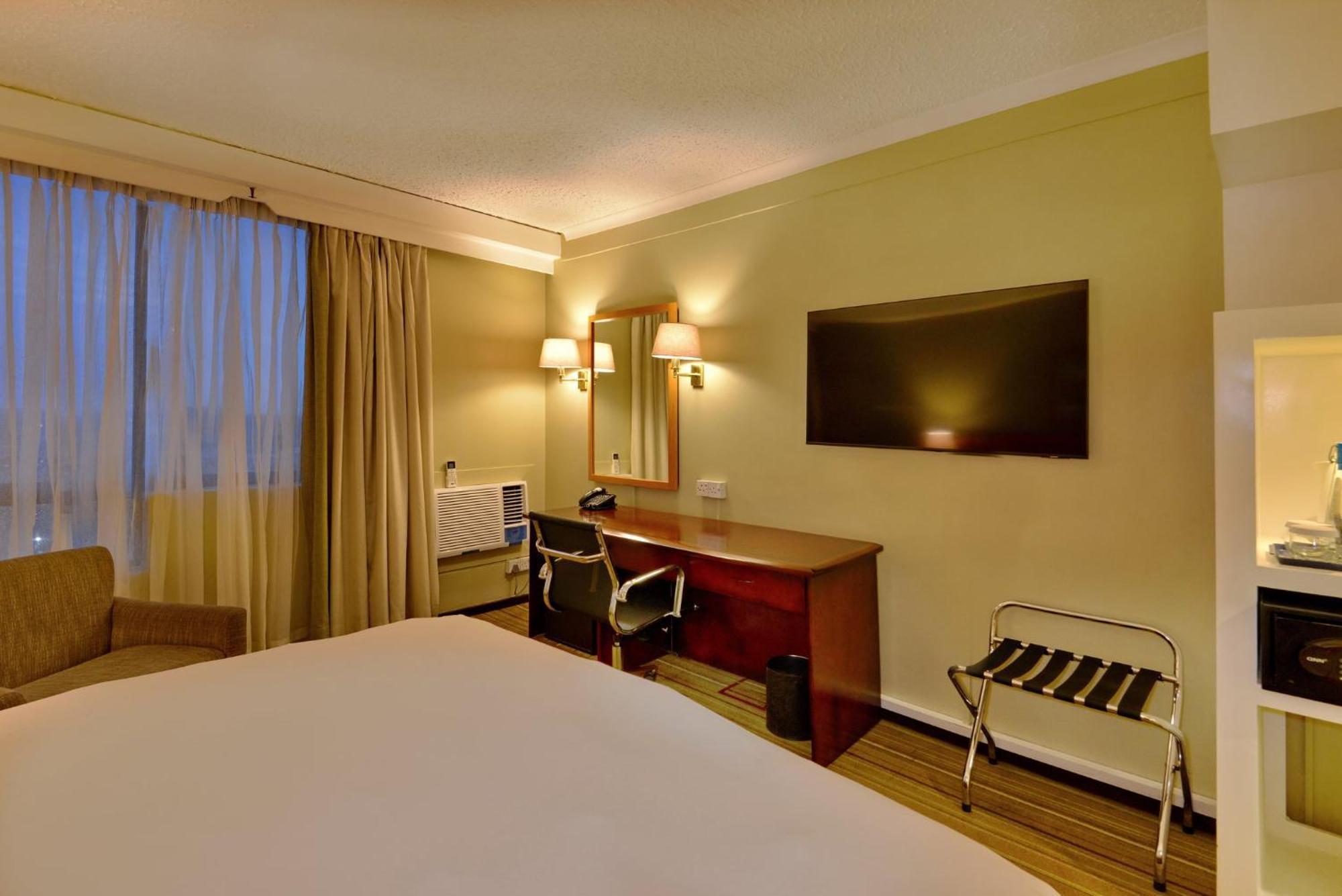 Holiday Inn - Harare By Ihg Extérieur photo