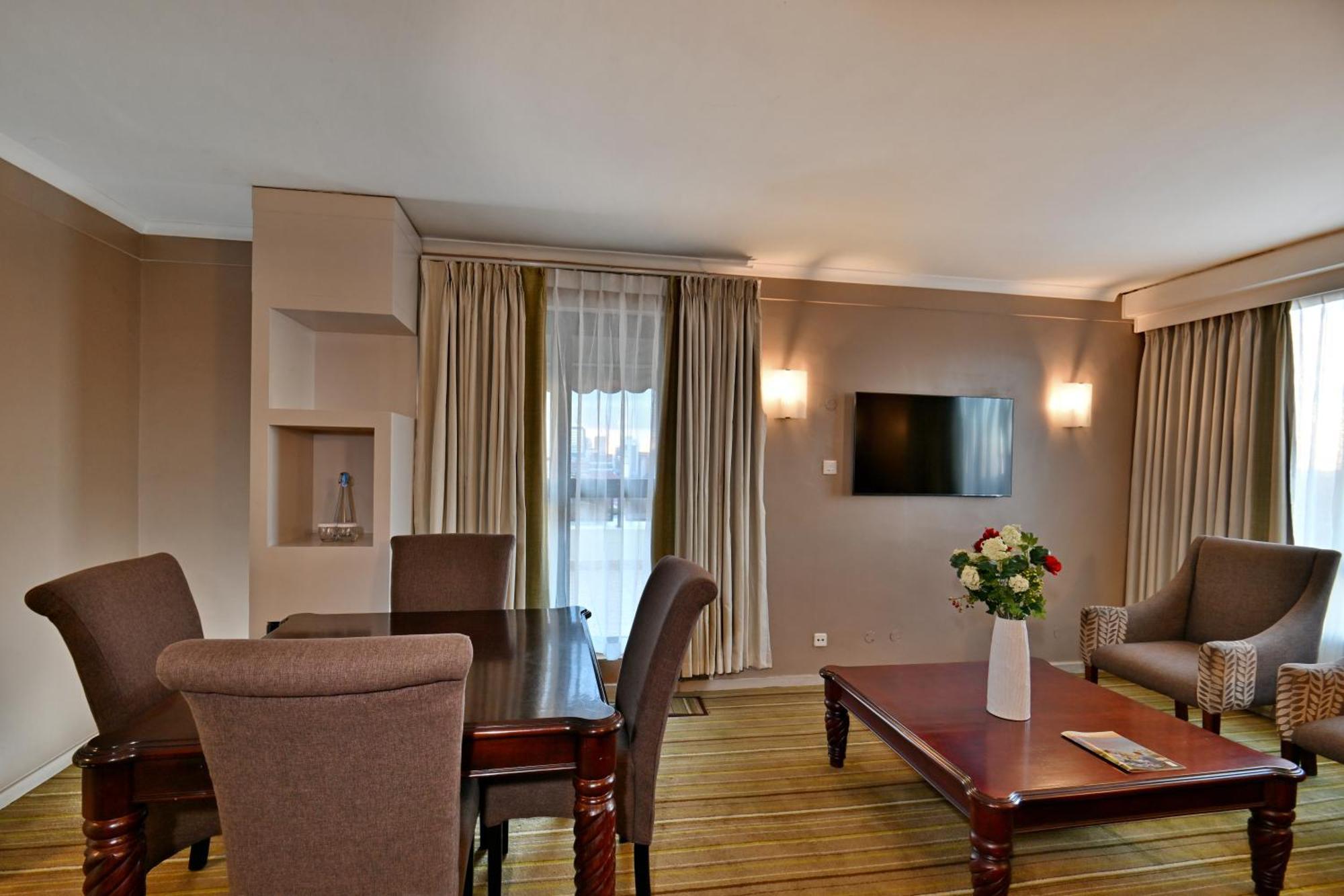 Holiday Inn - Harare By Ihg Extérieur photo